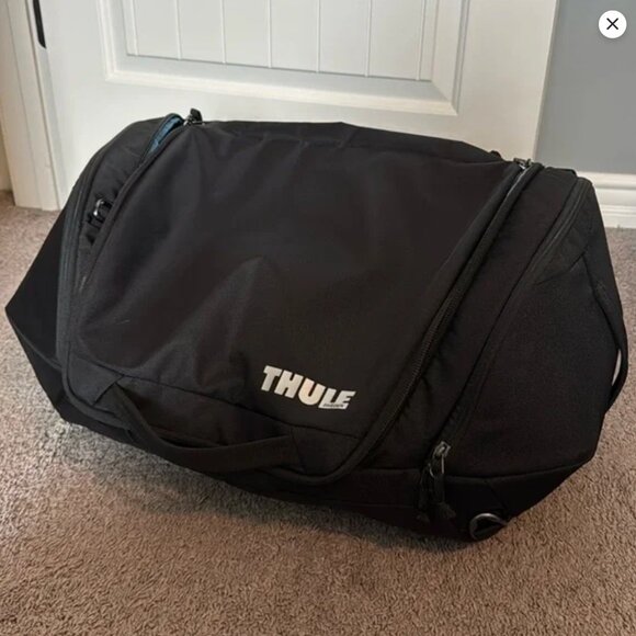 Thule duffle, 60L - Picture 2 of 13